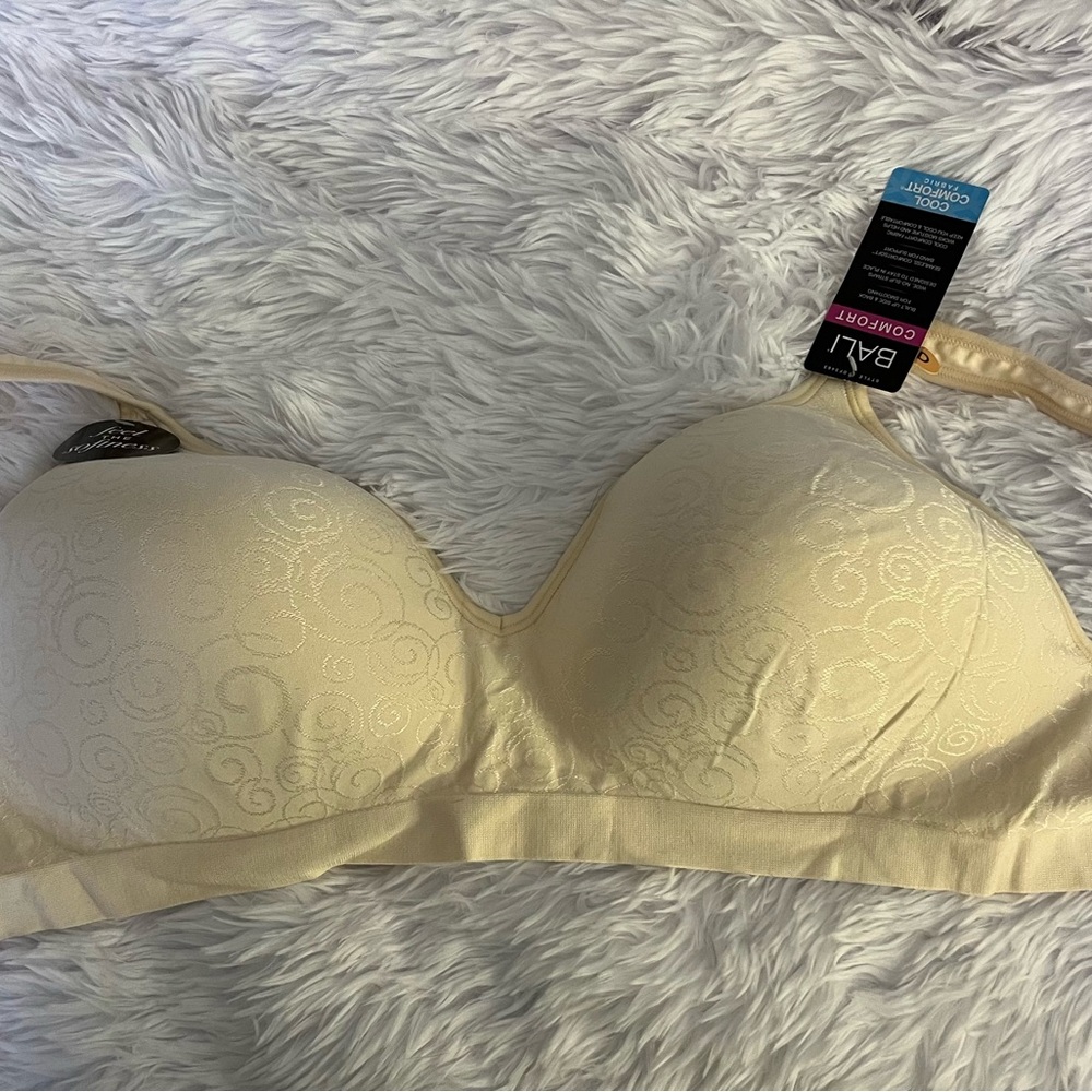 Bali Women's Cream Swirl Bra